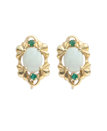 The OPAL EMERALD earrings embody the natural beauty of these two gems.