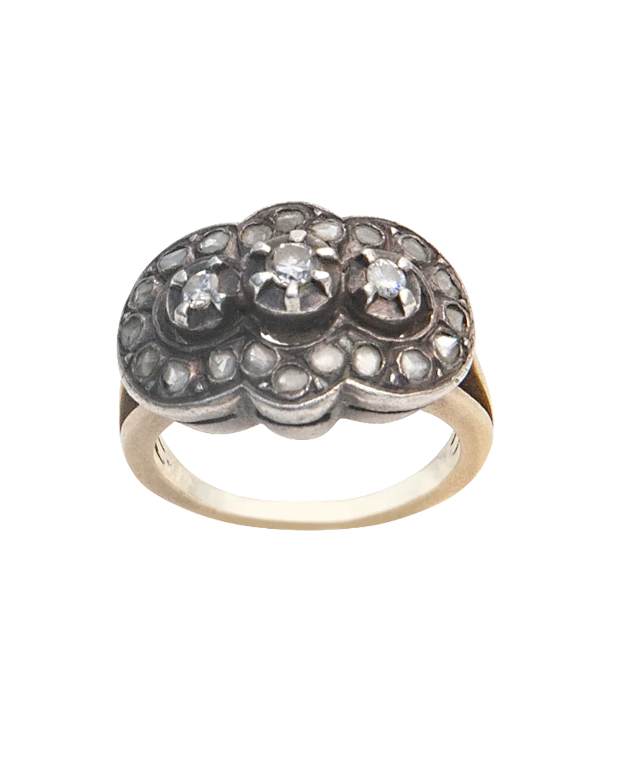 This ROSETTE WEDDING BAND ring is an exceptional piece of jewelry featuring brilliant white old-round-cut diamonds