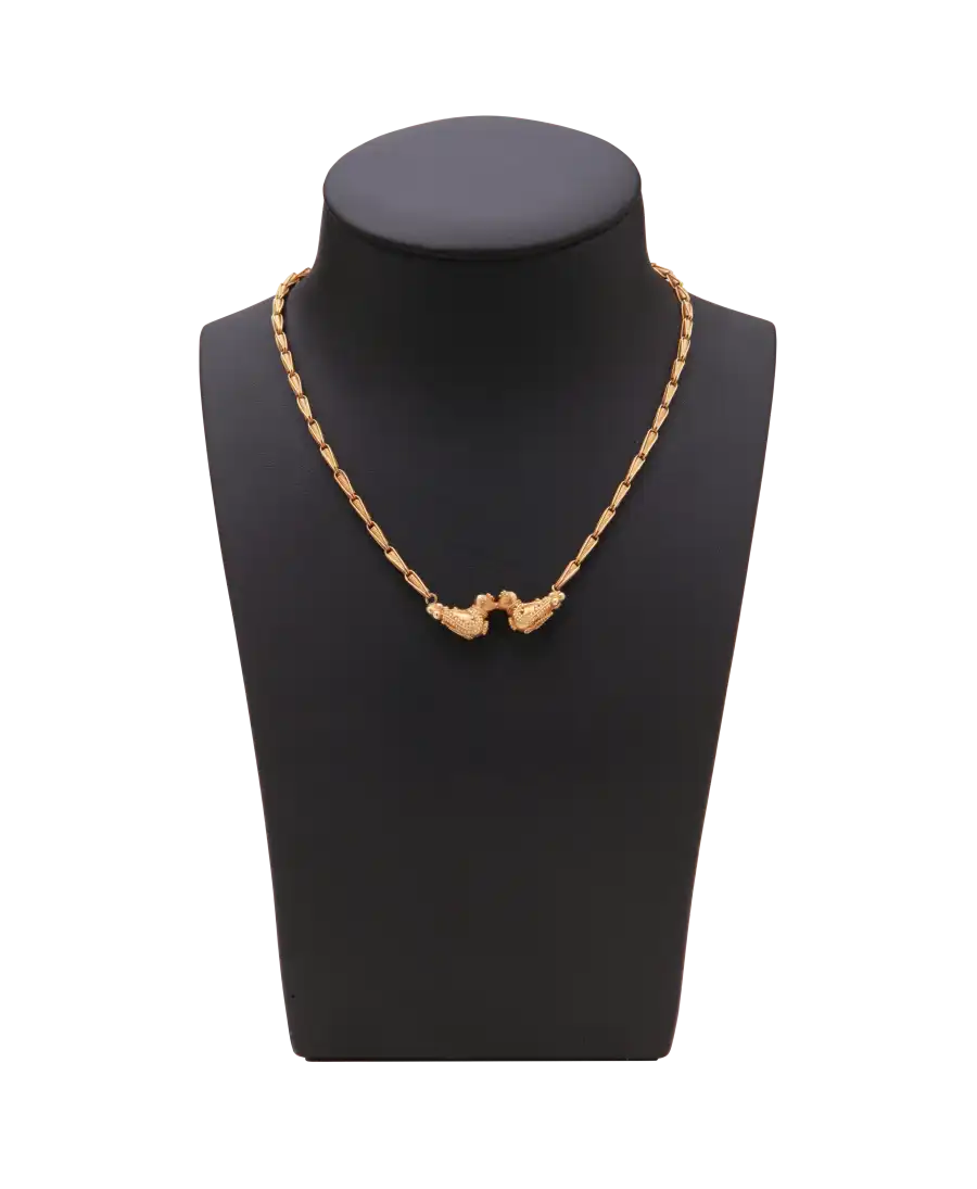 Turtle Doves Necklace - shiny gold - birds - Art Deco - symbolic - virtu luxury - Iranian craftsmanship - Iran