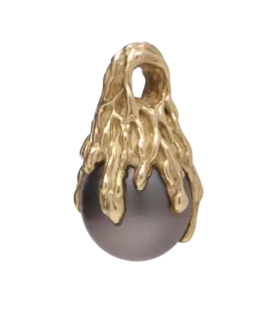 TAHITI pearl pendant in 18 Karat Yellow Gold. Available at VIRTU LUXURY.