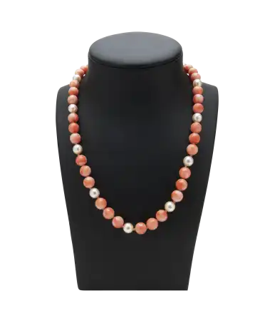 CORAL PEARLS necklace with 18 Karat yellow gold clasp. Available at VIRTU LUXURY.